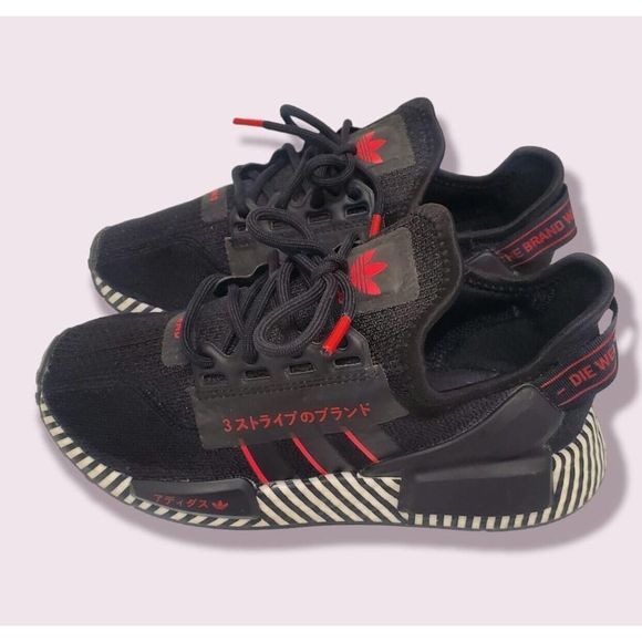 Adidas NMD_R1 V2 SHOES 4 1/2 Black-Red-White Very Good Condition Art FY2107 - Picture 4 of 8